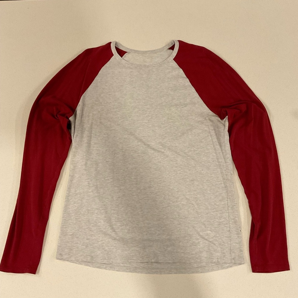 Lululemon Red / Grey Long Sleeve Tee - Large
